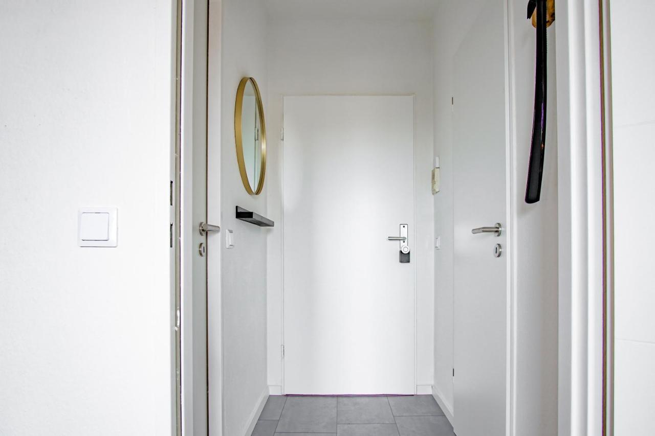 Homefy Studio Sky - Free Parking - Elevator - Desk - Netflix エッセン エクステリア 写真